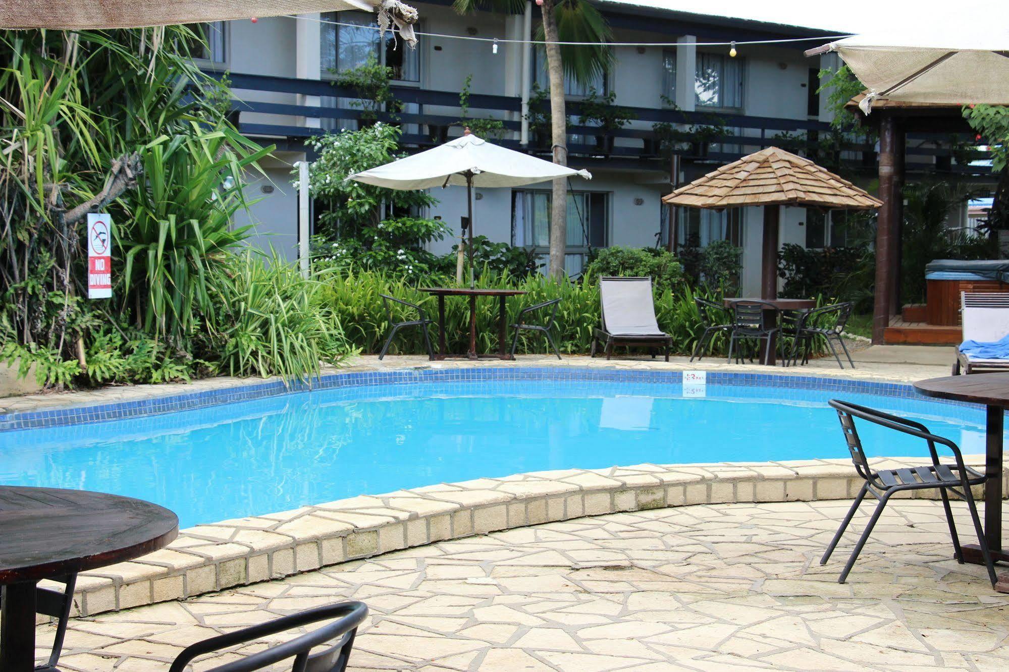 Capricorn International Hotel Nadi Buitenkant foto
